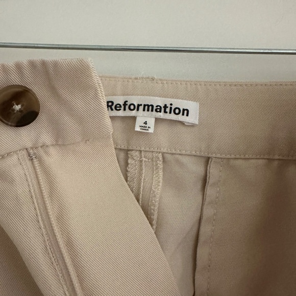 Reformation Size 4 Mason Cropped Pant Size 4 Sugar - Picture 2 of 3
